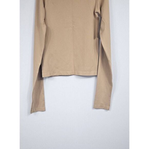 Skims Mock neck top Nwt - Picture 4 of 9